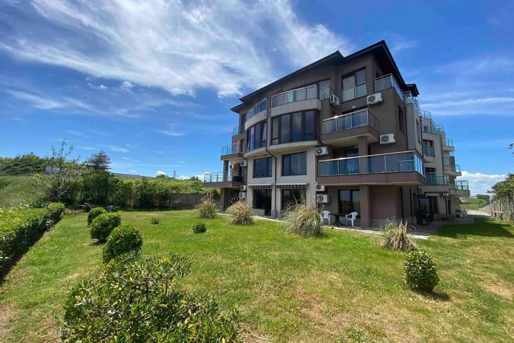 Seaview Dreamy Apartment With A Pool And Garden Sinemoretz Exterior photo