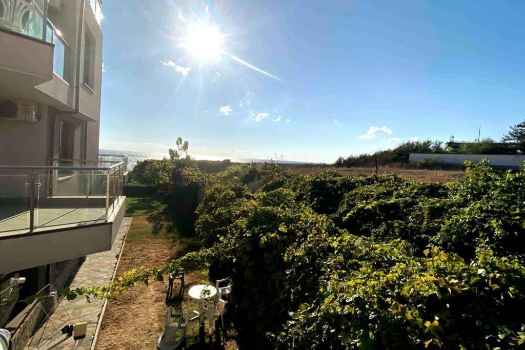 Seaview Dreamy Apartment With A Pool And Garden Sinemoretz Exterior photo