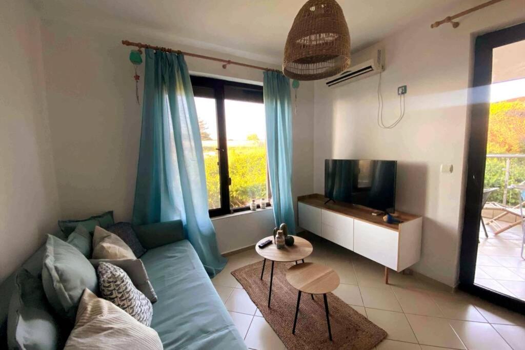 Seaview Dreamy Apartment With A Pool And Garden Sinemoretz Exterior photo